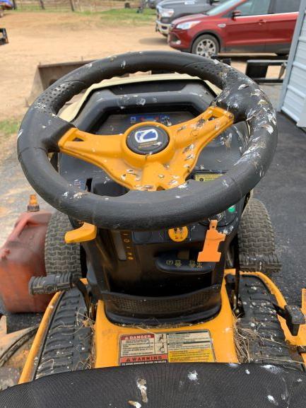 Cub Cadet LGTX 1054 Hydrostatic Lawn Tractor