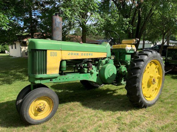 1960 John Deere 530