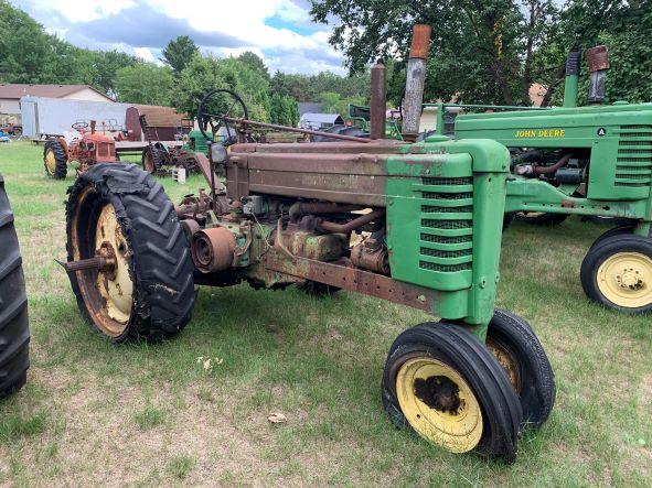 1947 John Deere B