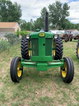 1960 John Deere 435