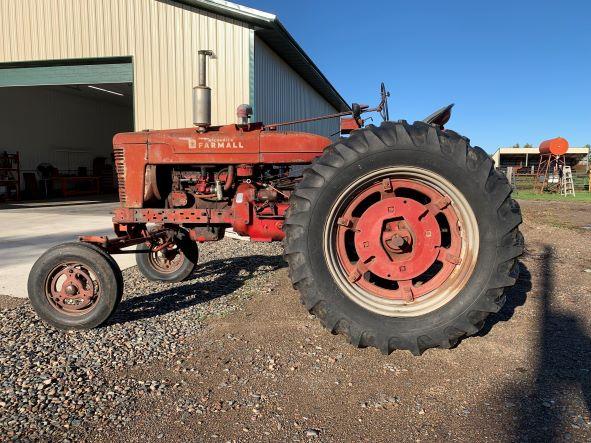 1954 Farmall Super M-TA