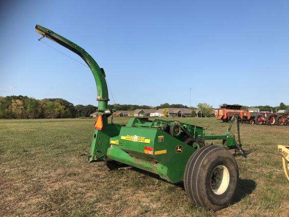 John Deere 3975 Forage Chopper With Intelligard