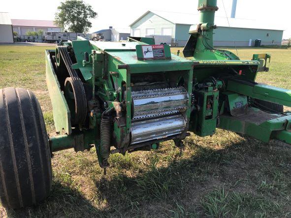 John Deere 3975 Forage Chopper With Intelligard