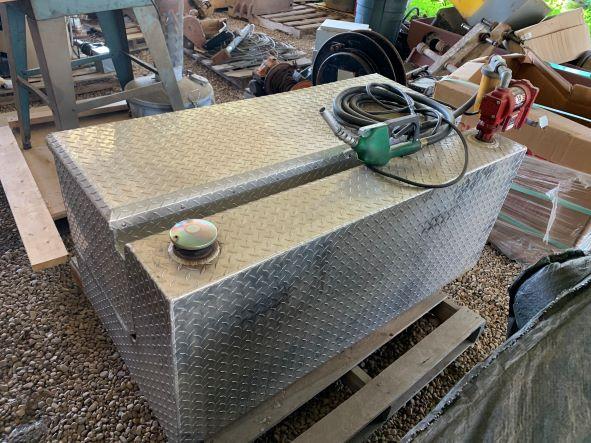 Pickup Box Fuel Tank / Tool Box With Electric Pump