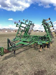 john deere 920 24' field cultivator