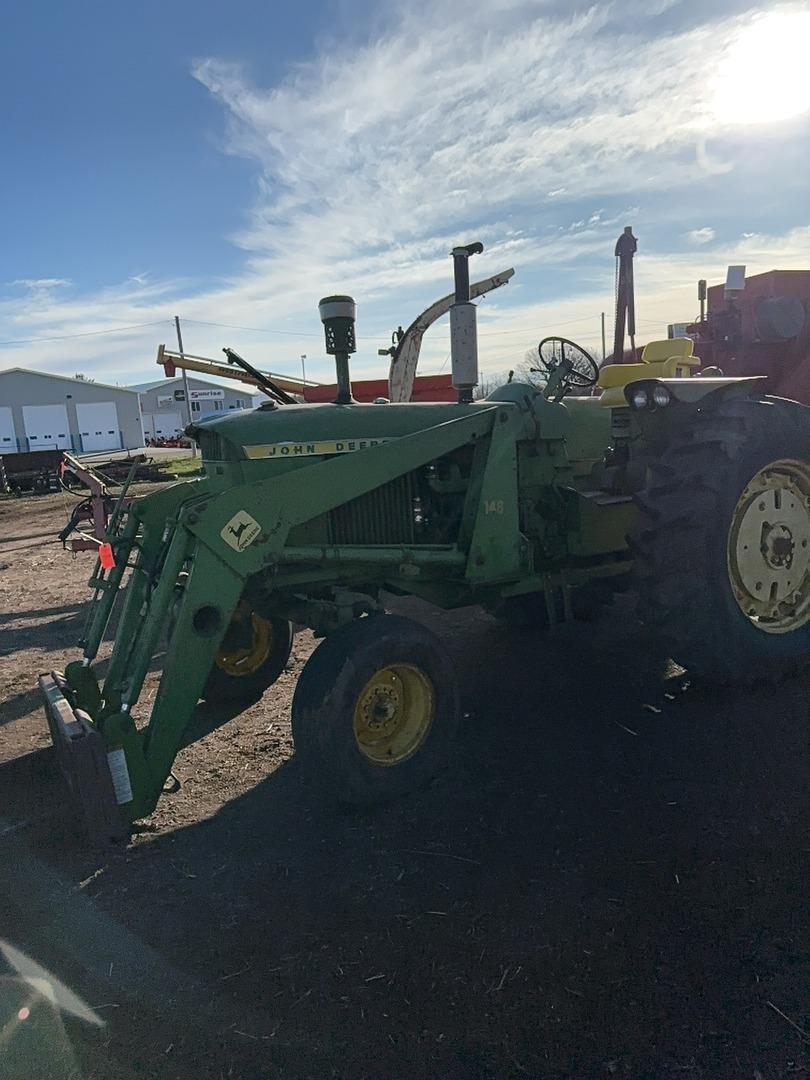 3020 JD Diesel Tractor S24796