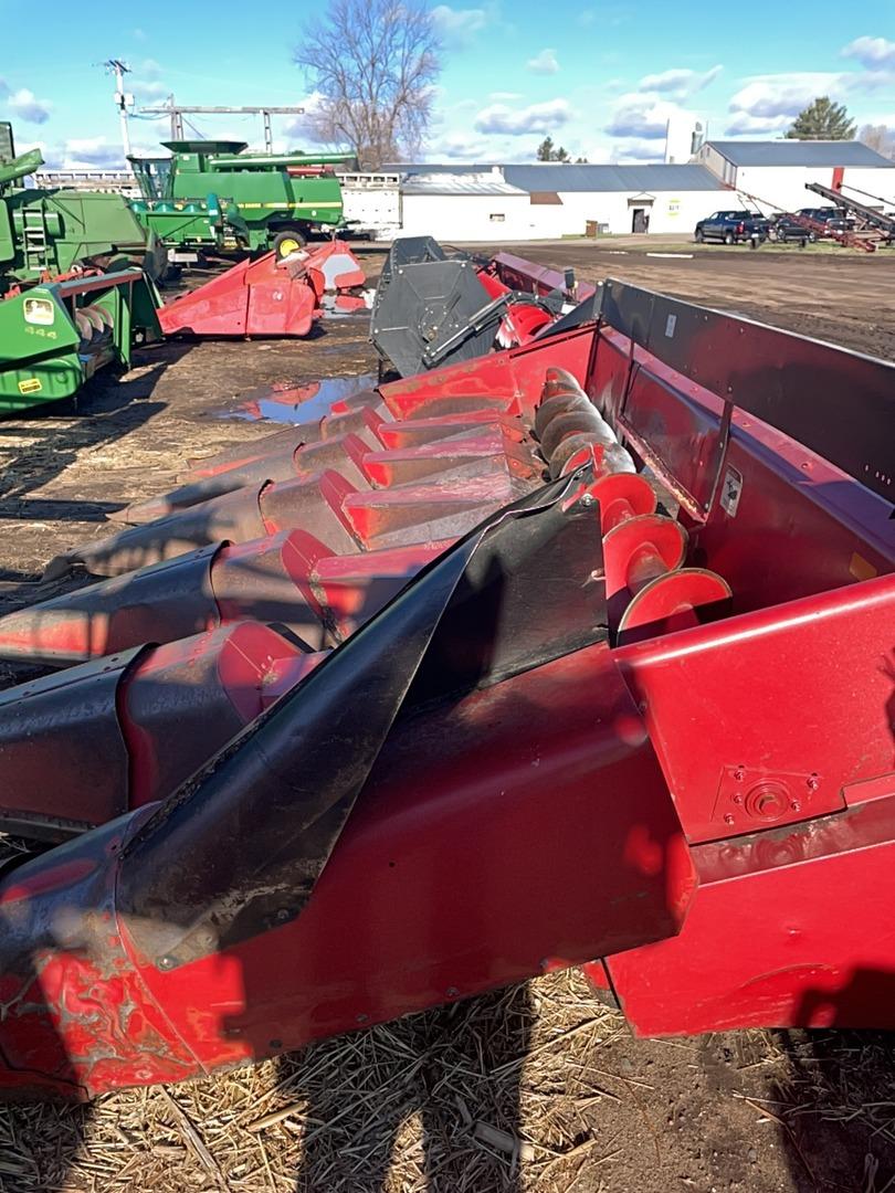 1063 Case Corn Head S24804