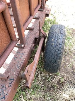 Portable cattle chute