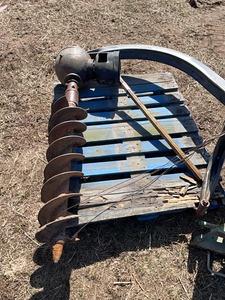 3 Point 8" Post Hole Auger (pto inside)