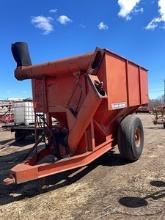 united farm Tools 444 grain cart