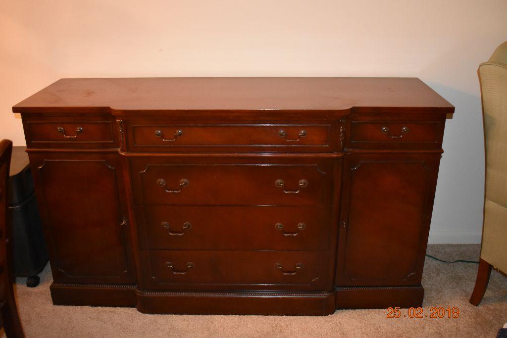 MAHOGANY SIDESERVER BUFFET, 1940's, Mid-Century Modern (also known as Duncan Phyfe) Matches DR Suite