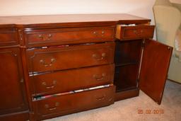 MAHOGANY SIDESERVER BUFFET, 1940's, Mid-Century Modern (also known as Duncan Phyfe) Matches DR Suite