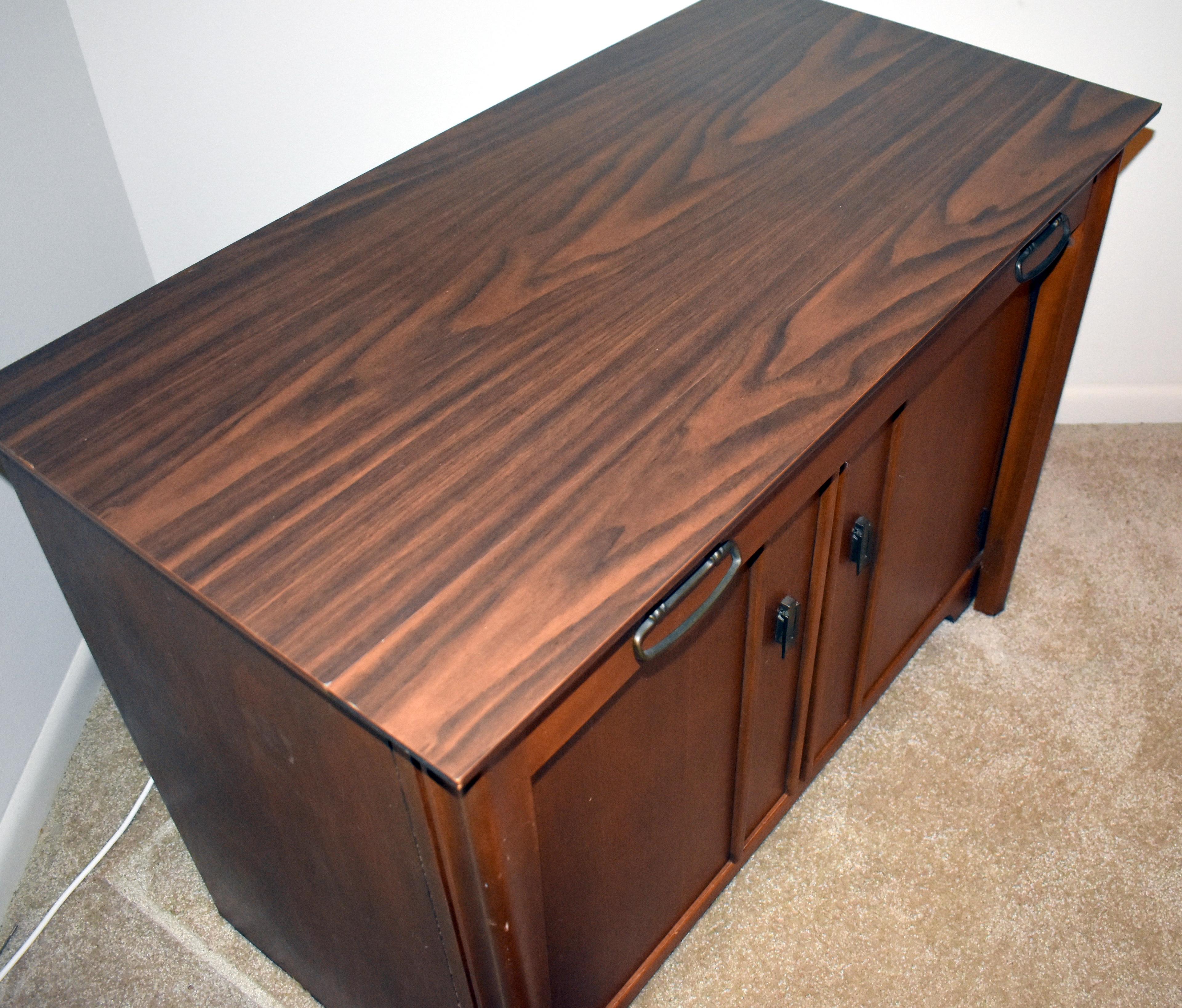 SPACE SAVING CABINET TABLE (39"W x 20"D x 30"H; 4 15" LEAFS) By SAGINAW FURN Co. NICE, NICE, NICE!!