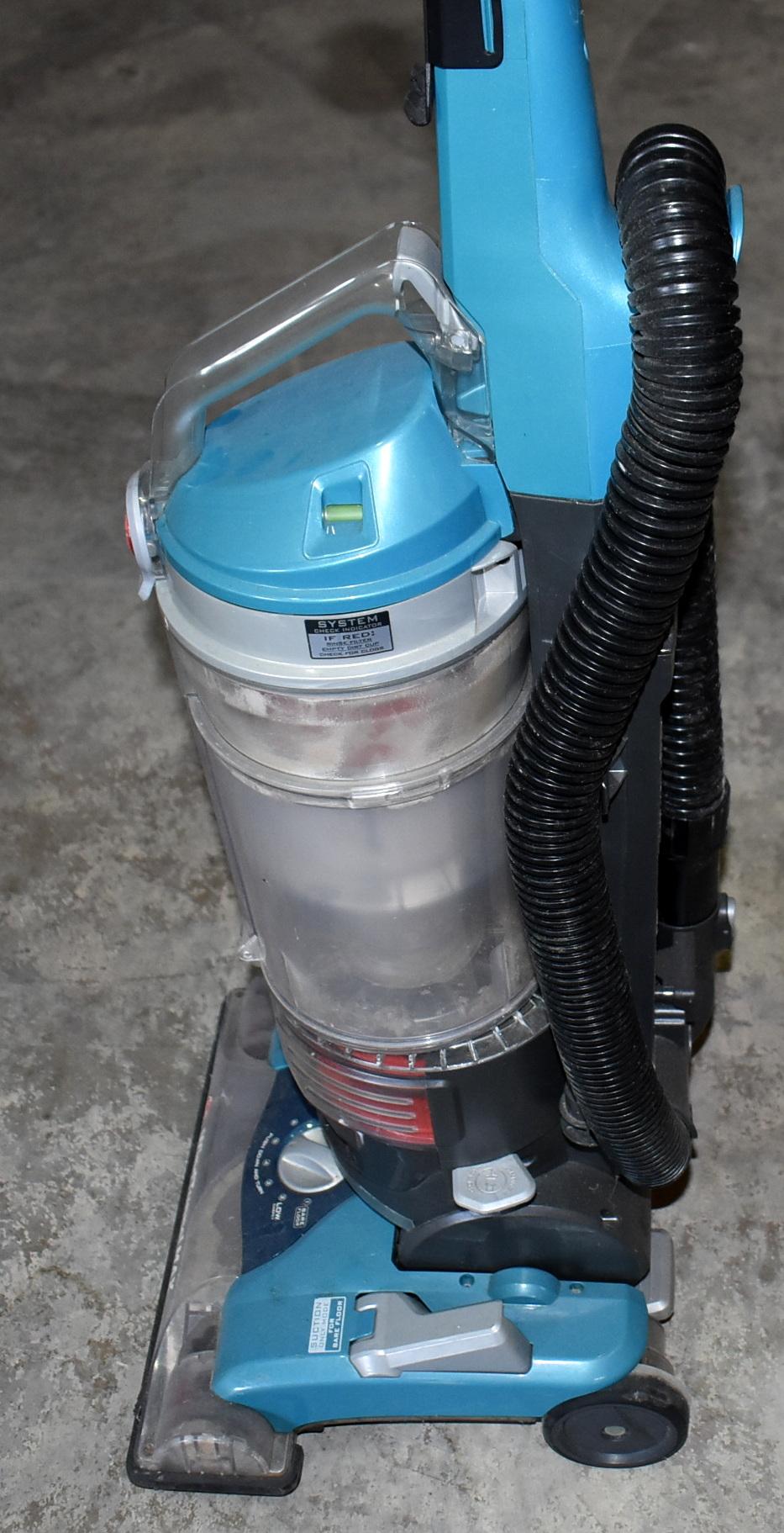 WIND TUNNEL UPRIGHT VACUUM CLEANER