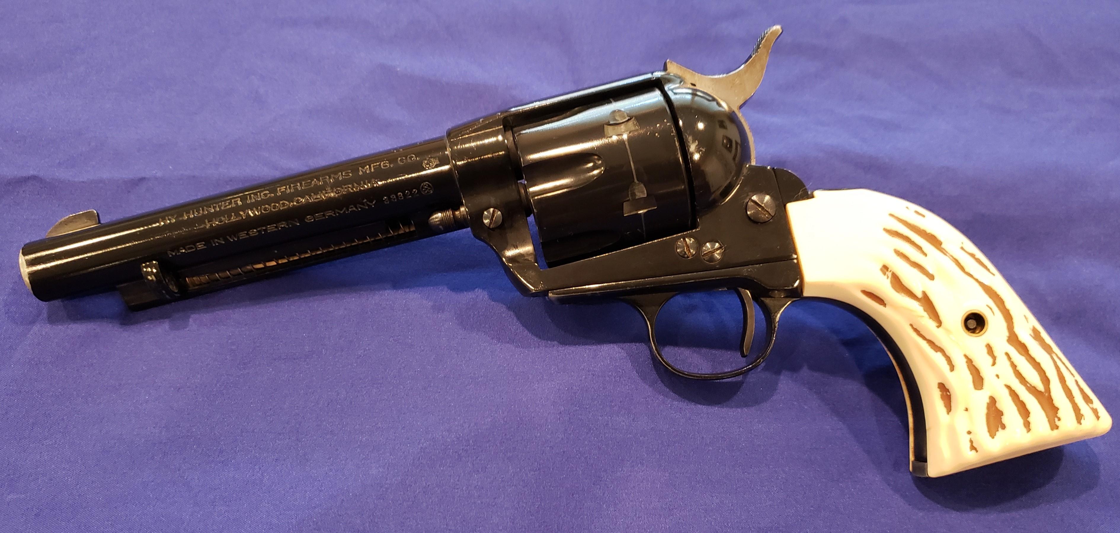 HY HUNTER WESTERN SIX SHOOTER MODEL SINGLE ACTION REVOLVER .22 S, L, LR