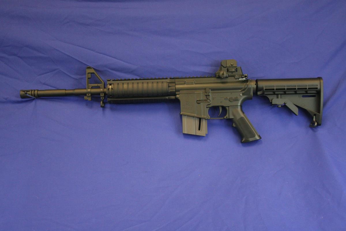 Colt M4 Ops Carbine Ar-15 Rifle .22lr Cal Sn:bp025640