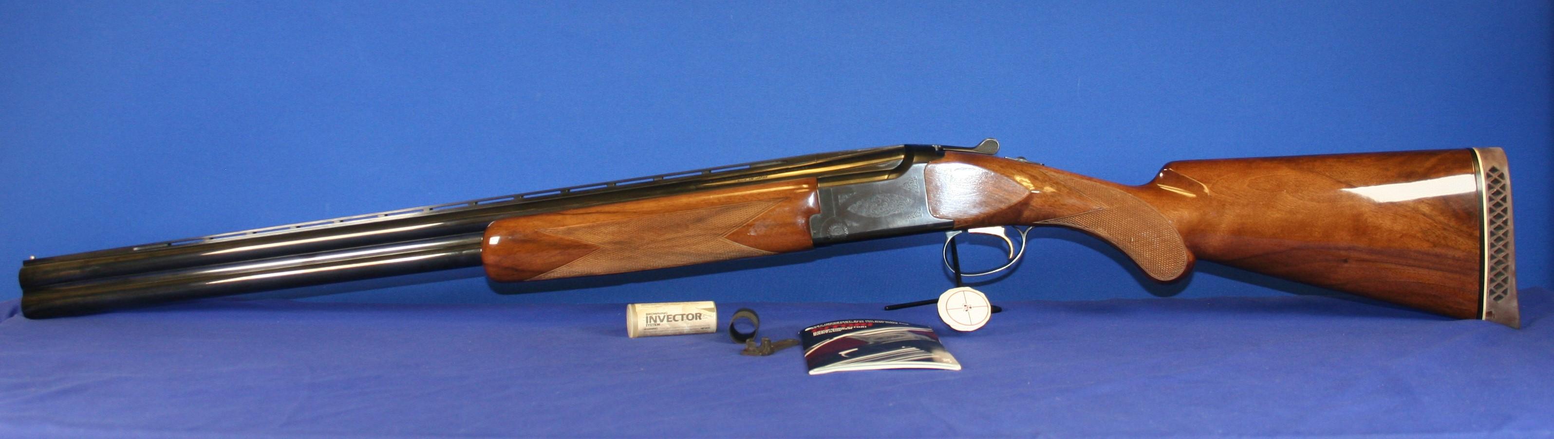 Browning Citori Over/Under 12 ga shotgun. 28" barrel length. In Excellent Condition. SN# 03301PP753.