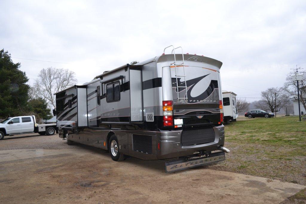 2004 Revelation Diesel Pusher Motor Home