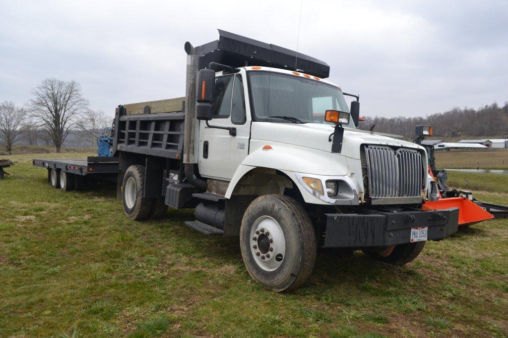 2004 International Single Axle Dump Truck