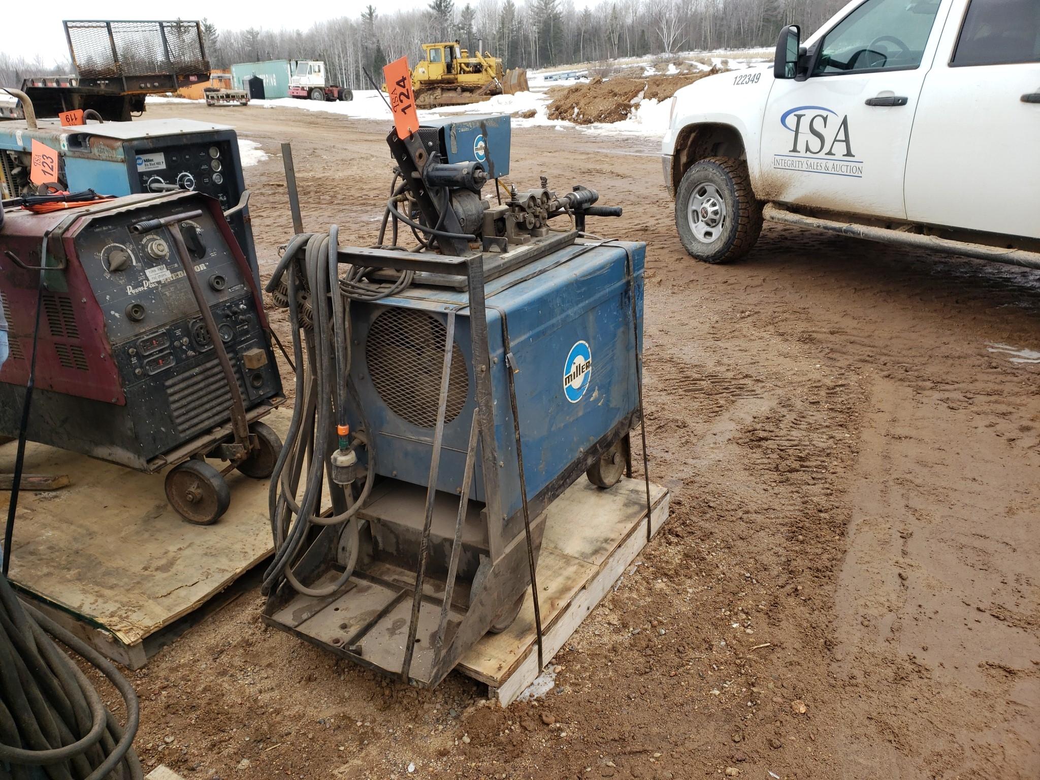 2005 Miller Scp-200c Welder With Millermatic 30