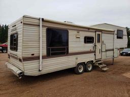 1989 Nuwa 32' 5th Wheel Camper