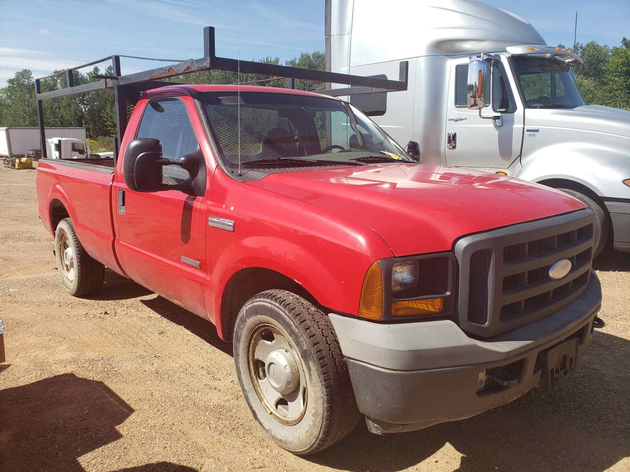 2005 Ford F350 Pick-up Truck