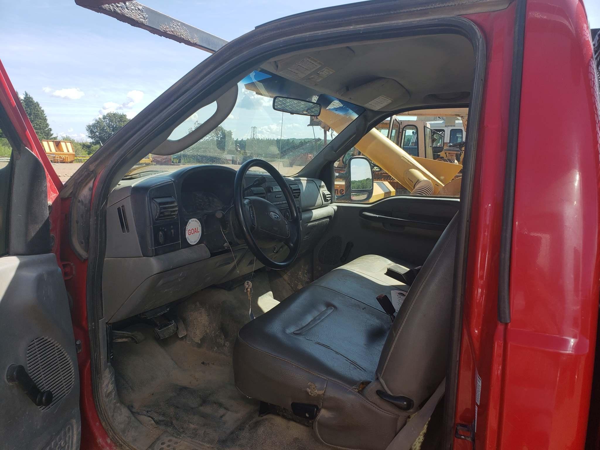 2005 Ford F350 Pick-up Truck