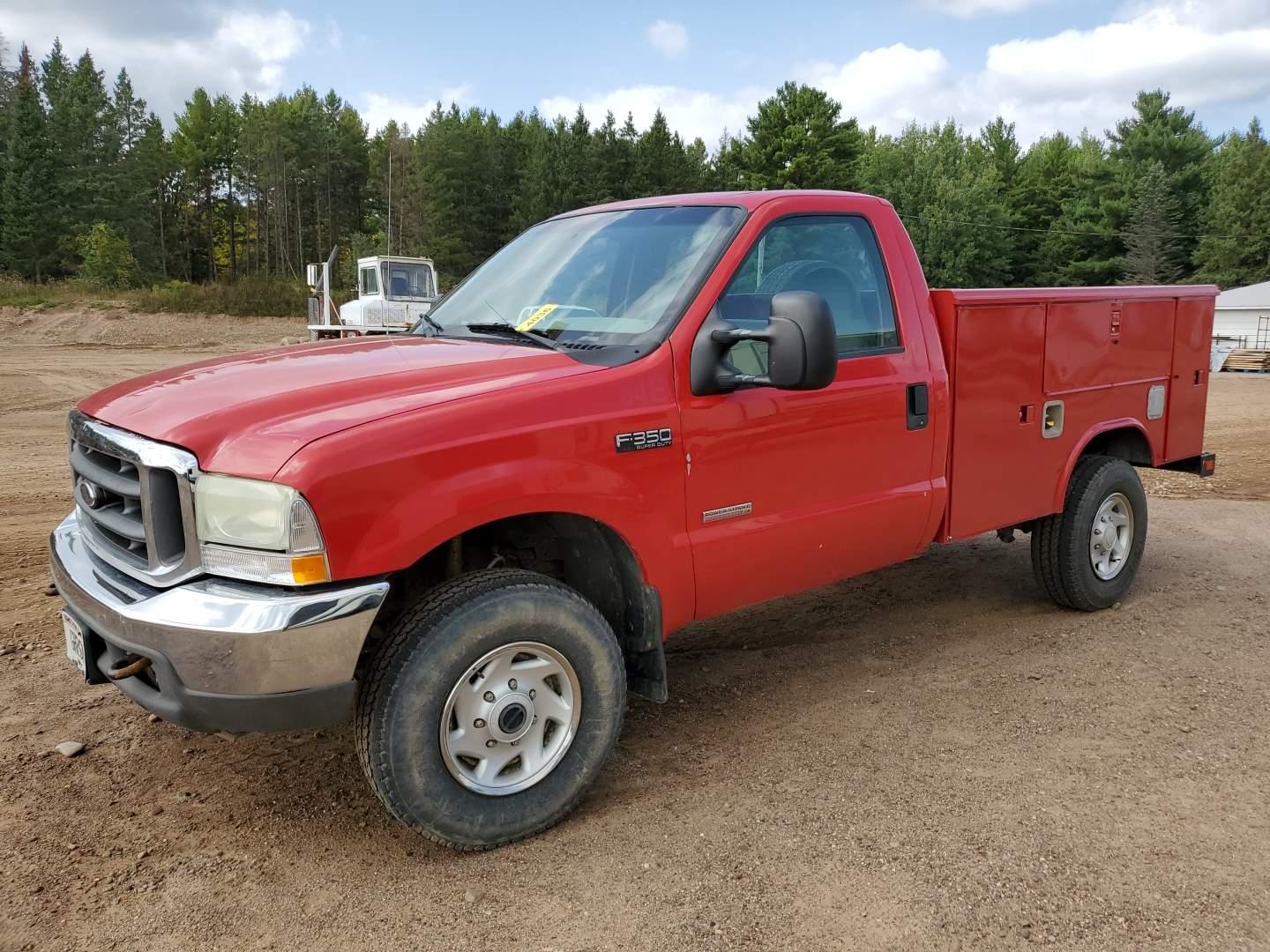 2004 Ford F350 4x4 Serivce Truck