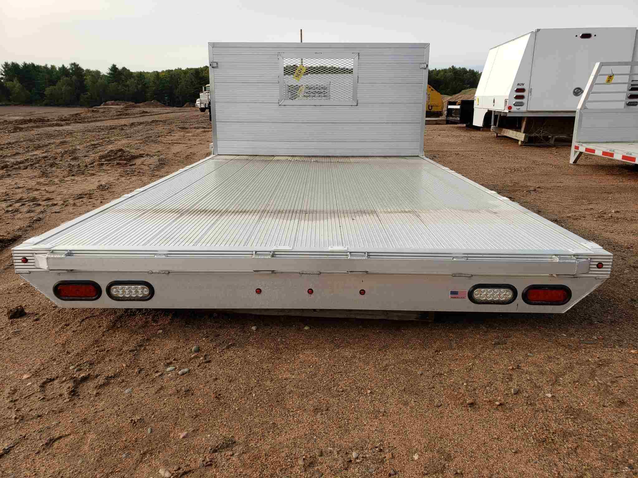 Duramag Aluminum Truck Bed W/ Headache Rack