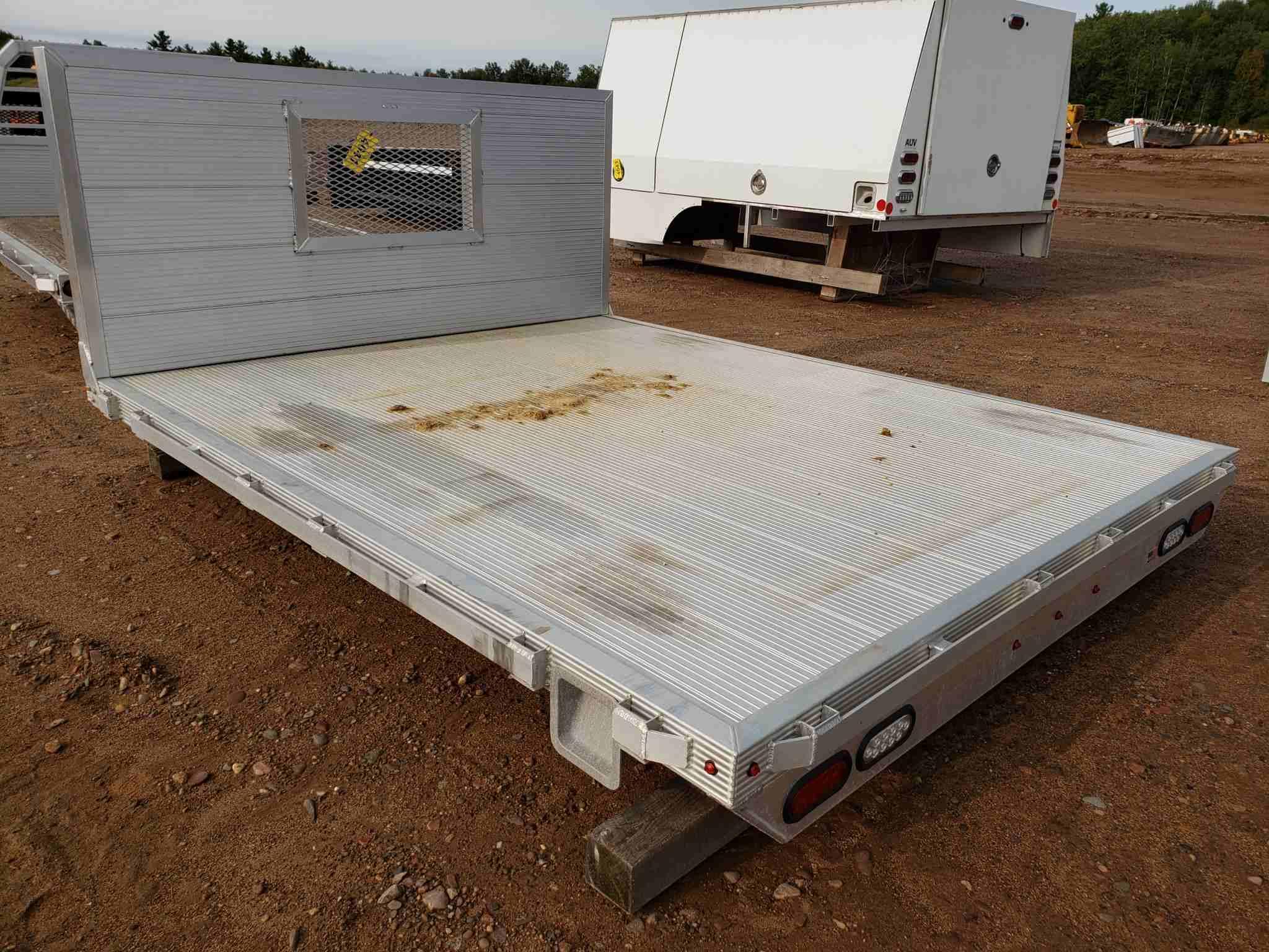 Duramag Aluminum Truck Bed W/ Headache Rack