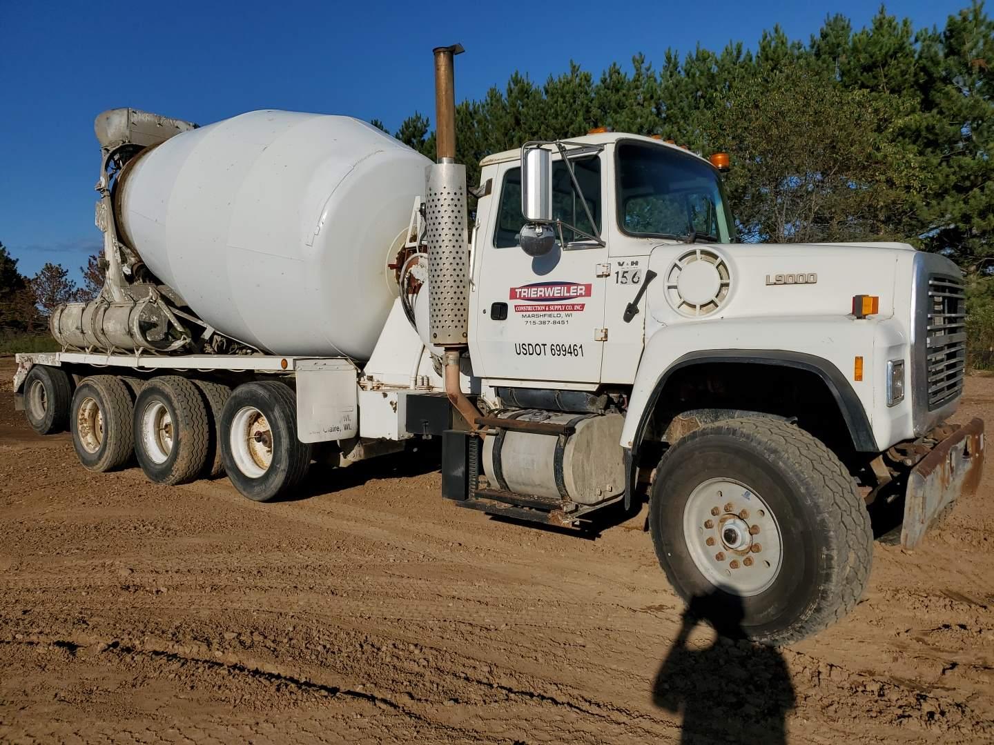 1996 Ford Lt9000 Cement Truck