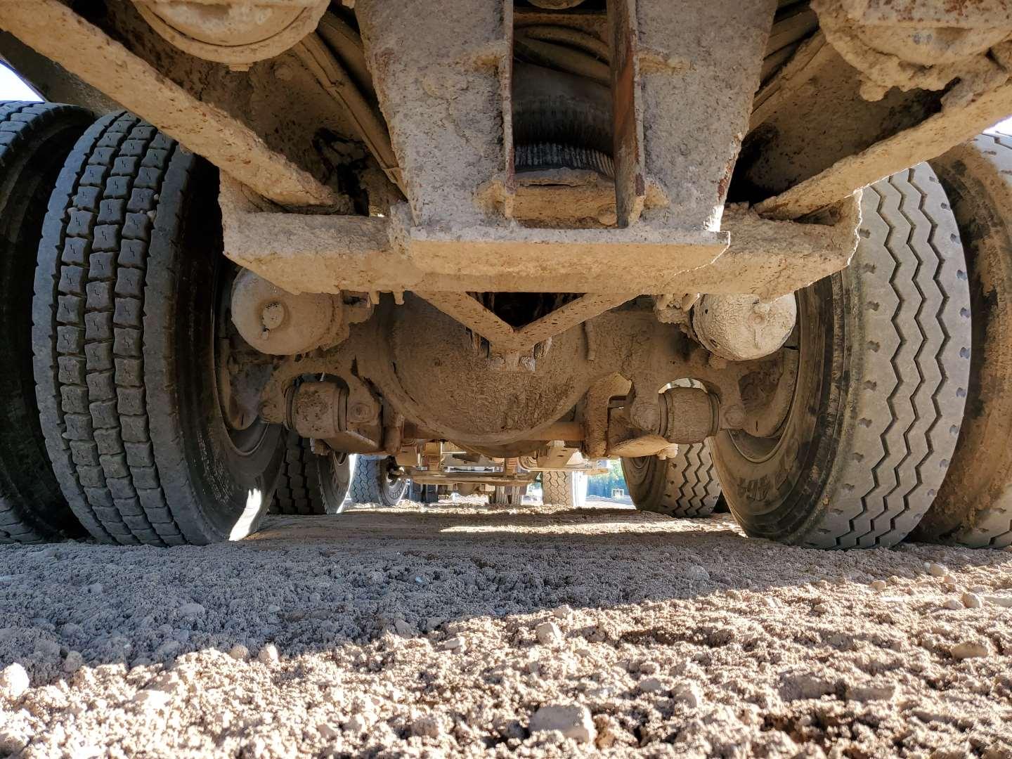 1996 Ford Lt9000 Cement Truck