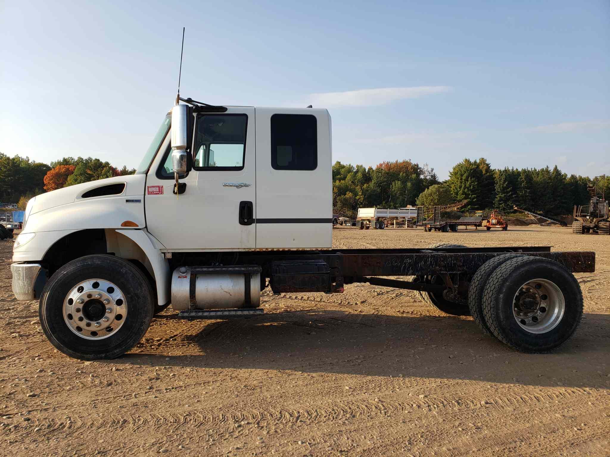 2013 International 4400 Sba 4x2 Durastar Truck