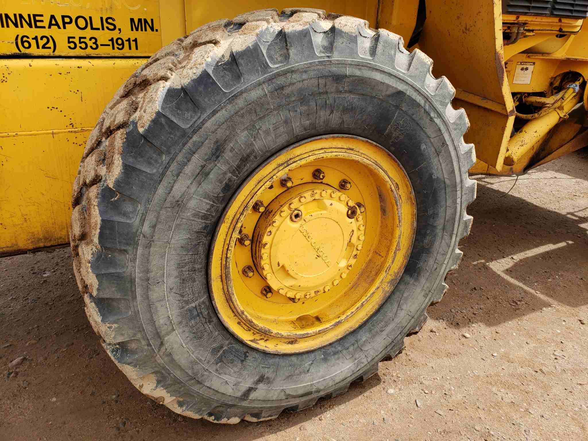 Michigan L70 Wheel Loader