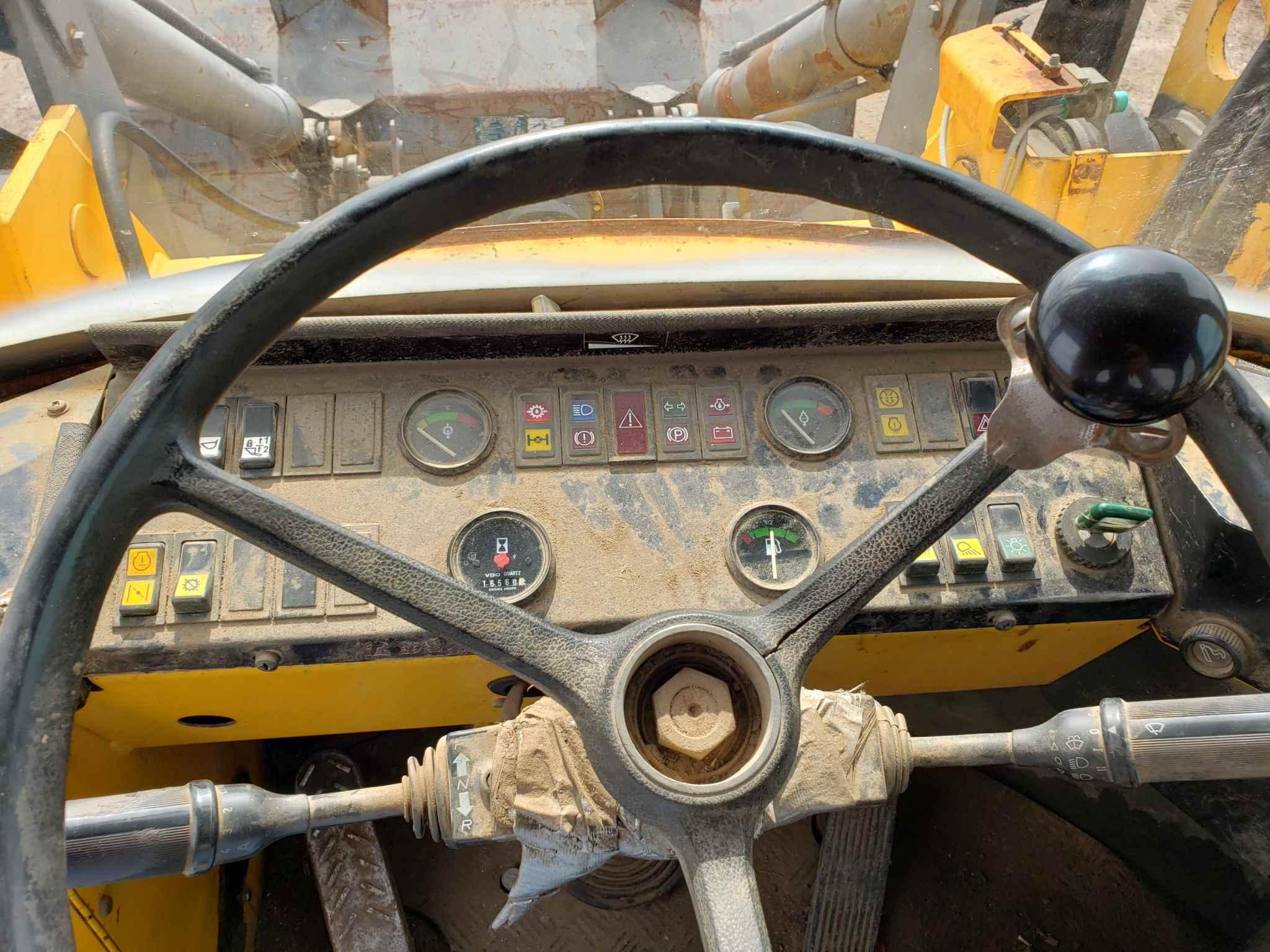 Michigan L70 Wheel Loader