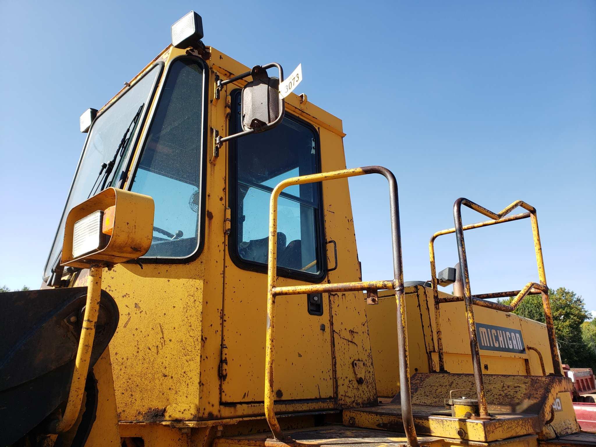 Michigan L140 Wheel Loader