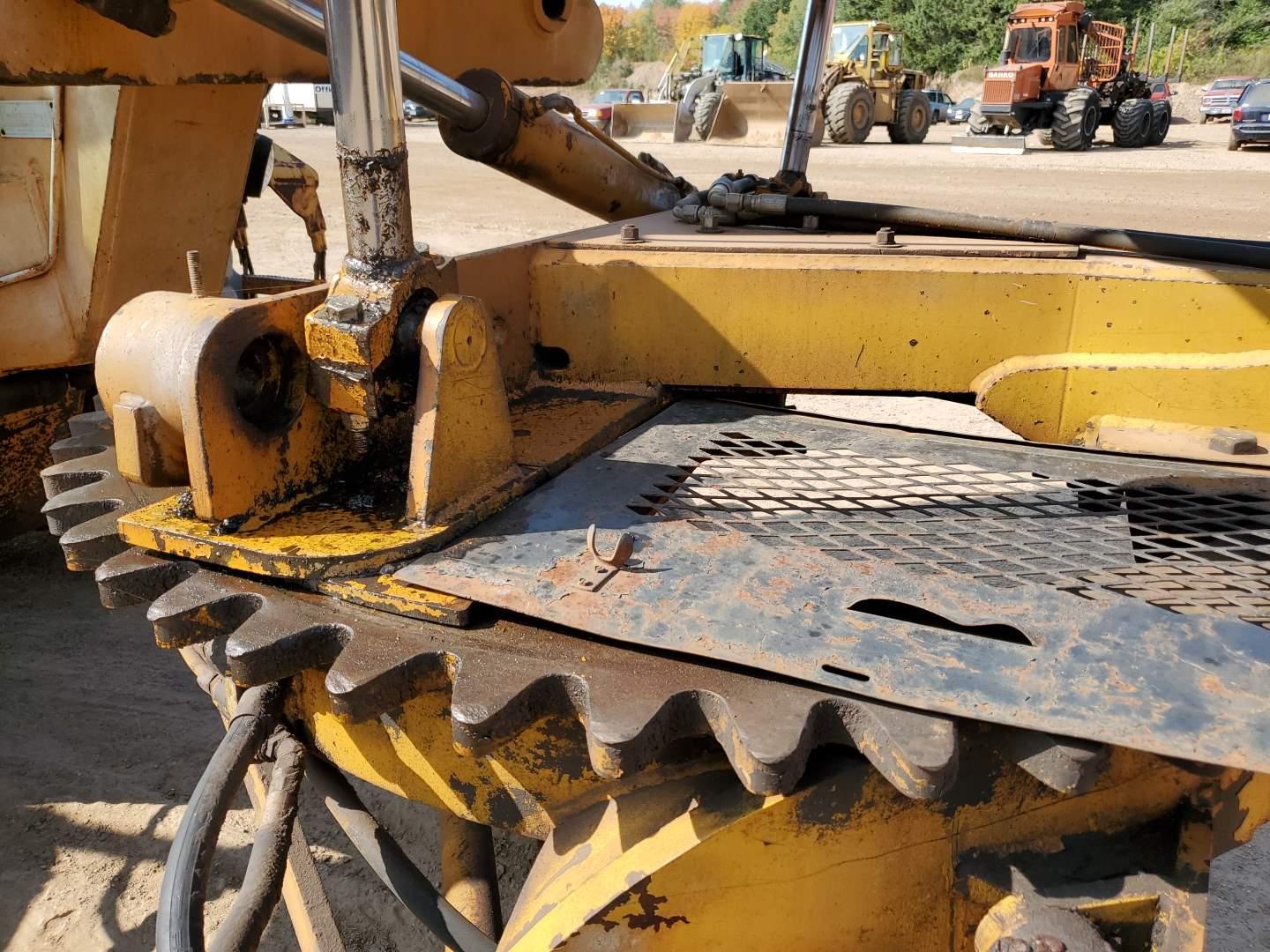 1989 Champion 730a Motor Grader