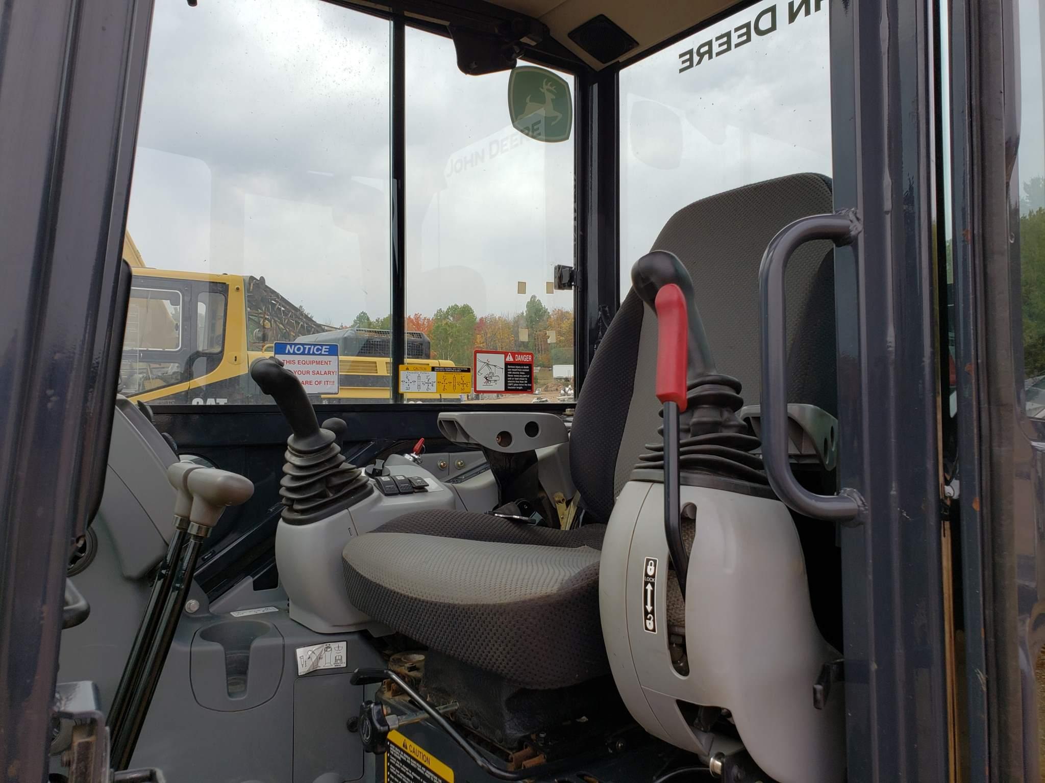 2016 Deere 60g Mini Excavator