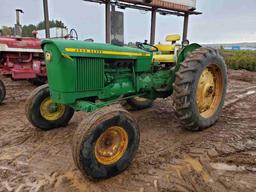 John Deere 2030 Tractor