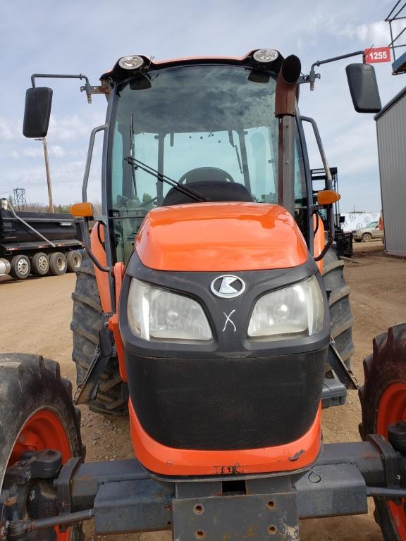 2016 Kubota M9960 Tractor