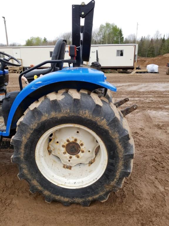 New Holland Tc 35d Tractor