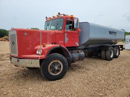 1985 Diamond Reo C116 Water Truck