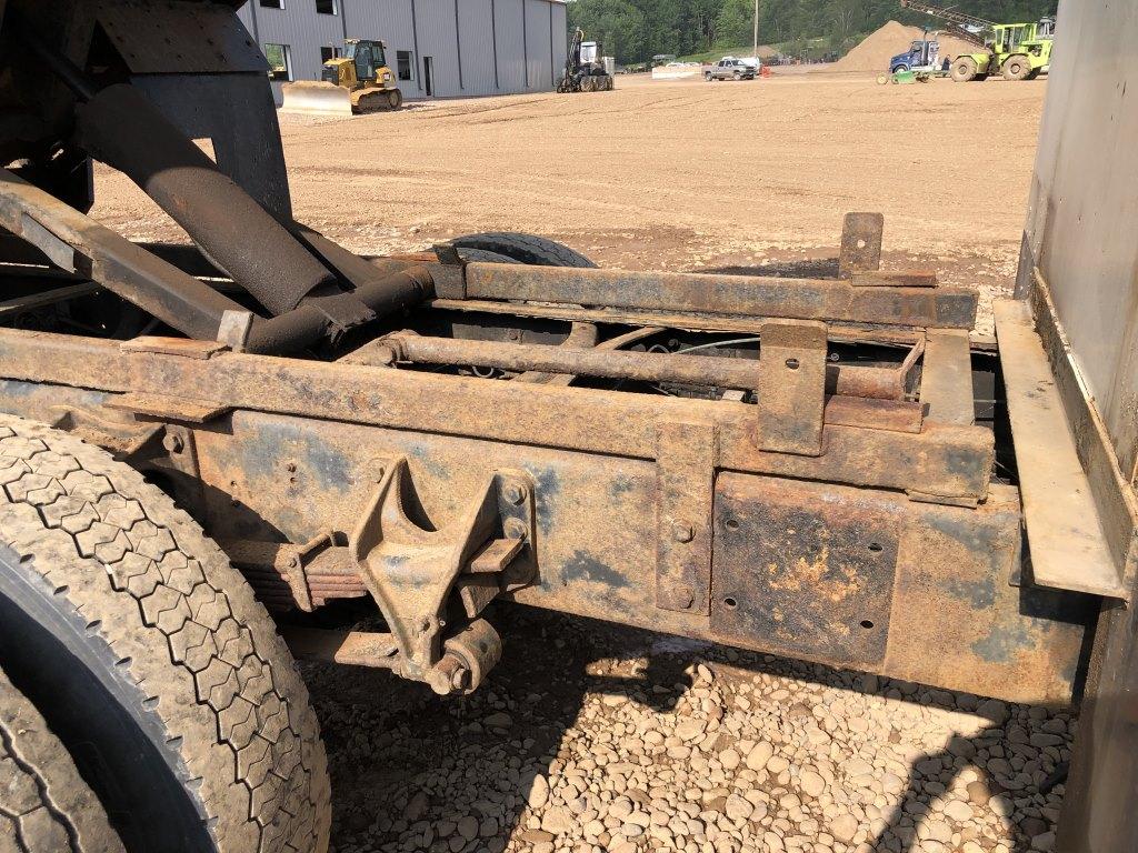 2004 International 4300 Sba 4x2 Bucket Truck