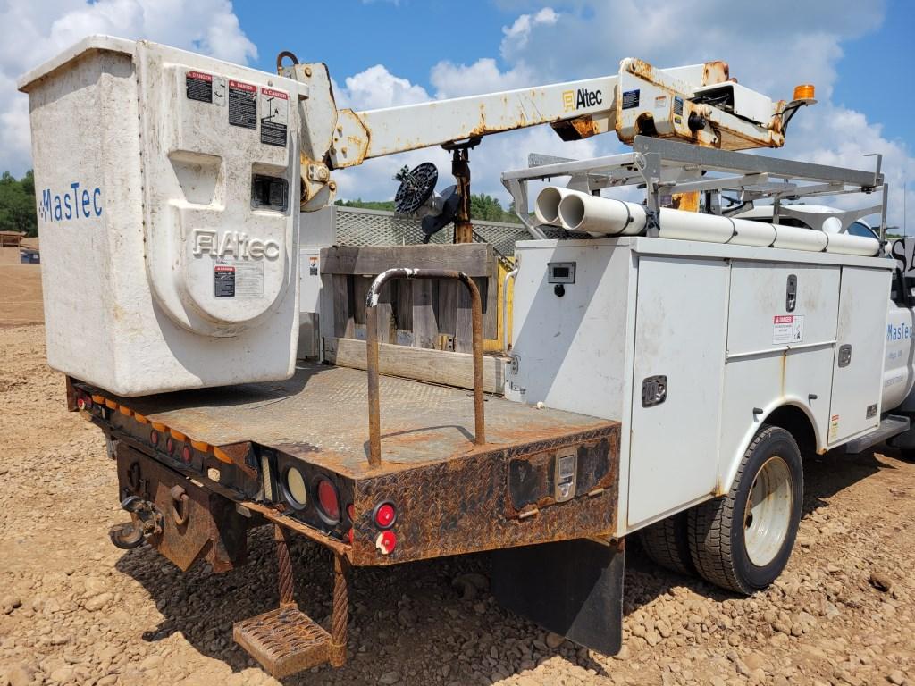 2012 Ford F450 Bucket Truck