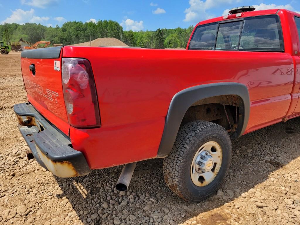 2003 Chevrolet Silverado 2500hd Truck