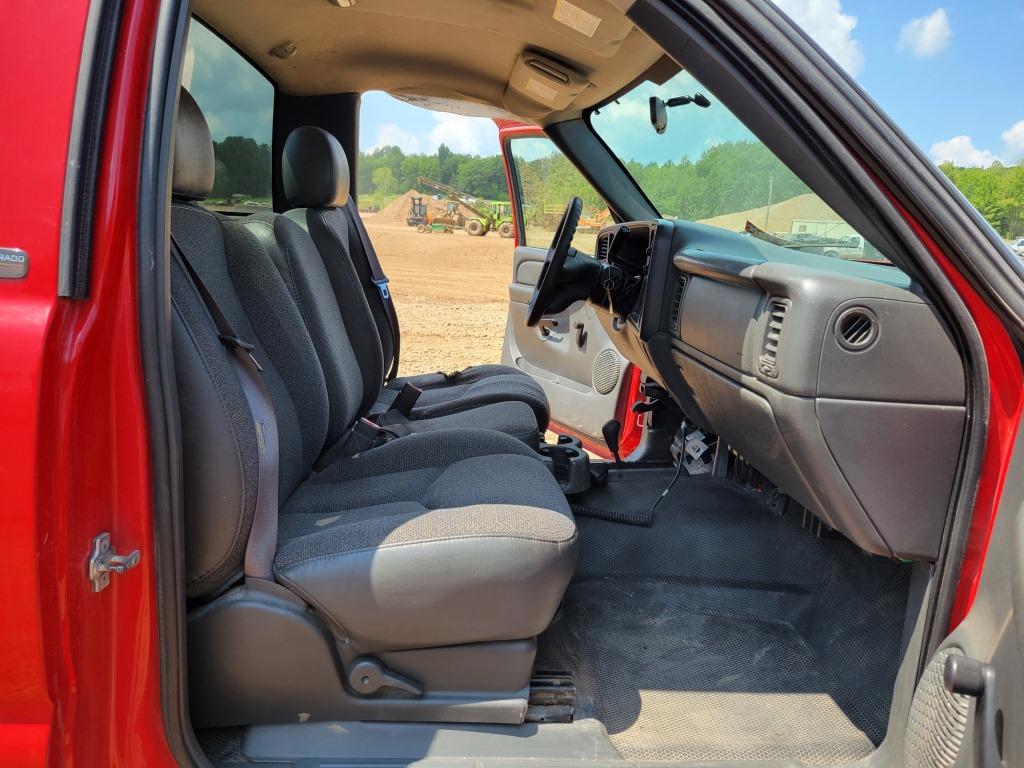 2004 Chevrolet Silverado 2500hd Truck