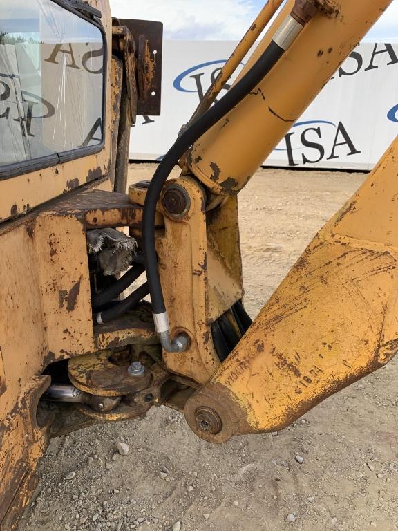 Ford 7500 Tractor Backhoe