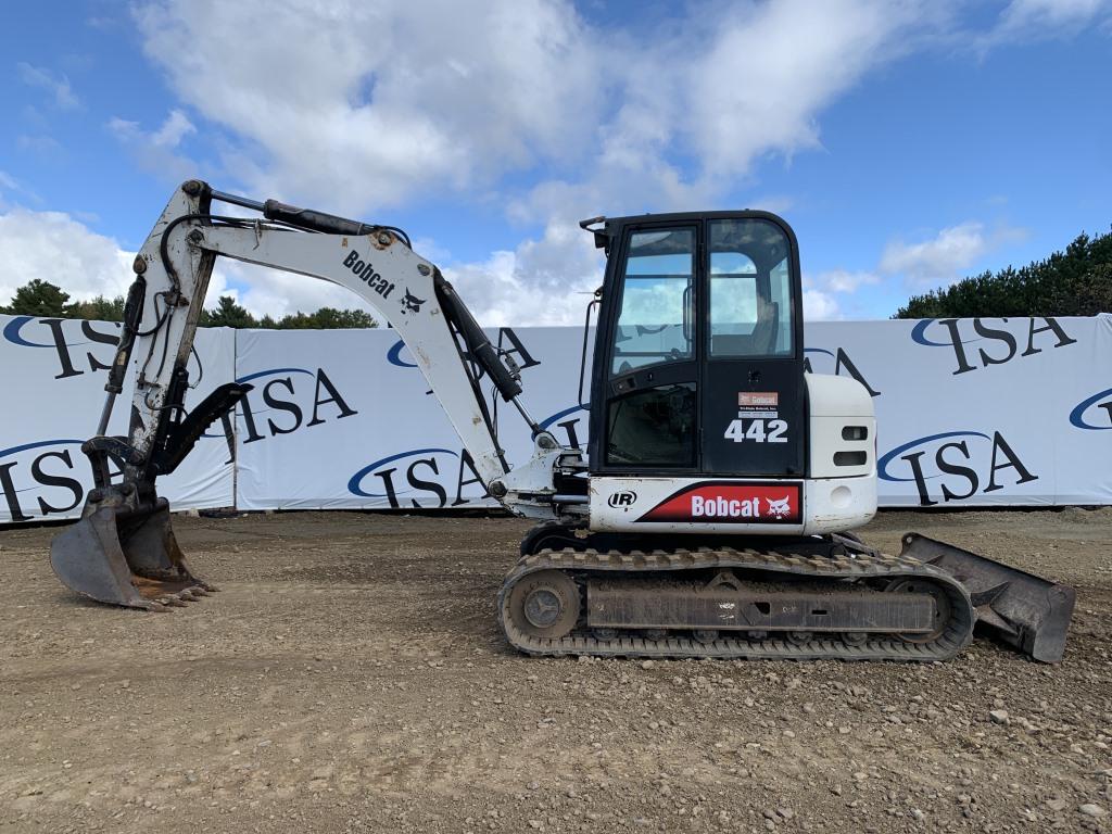 Bobcat 442 Midi Excavator