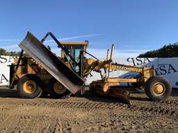 1997 Deere 772ch Grader