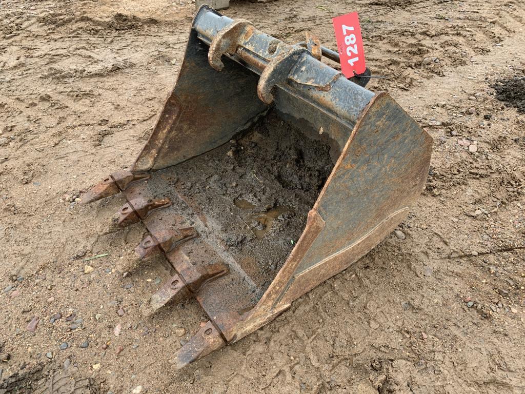 Bobcat 30" Excavator Quick Attach Bucket